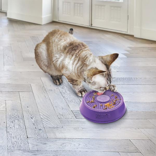 KONG Licks Spinz Interactive Rotating Cat & Dog Toy with Removable Double - Sided Pad
