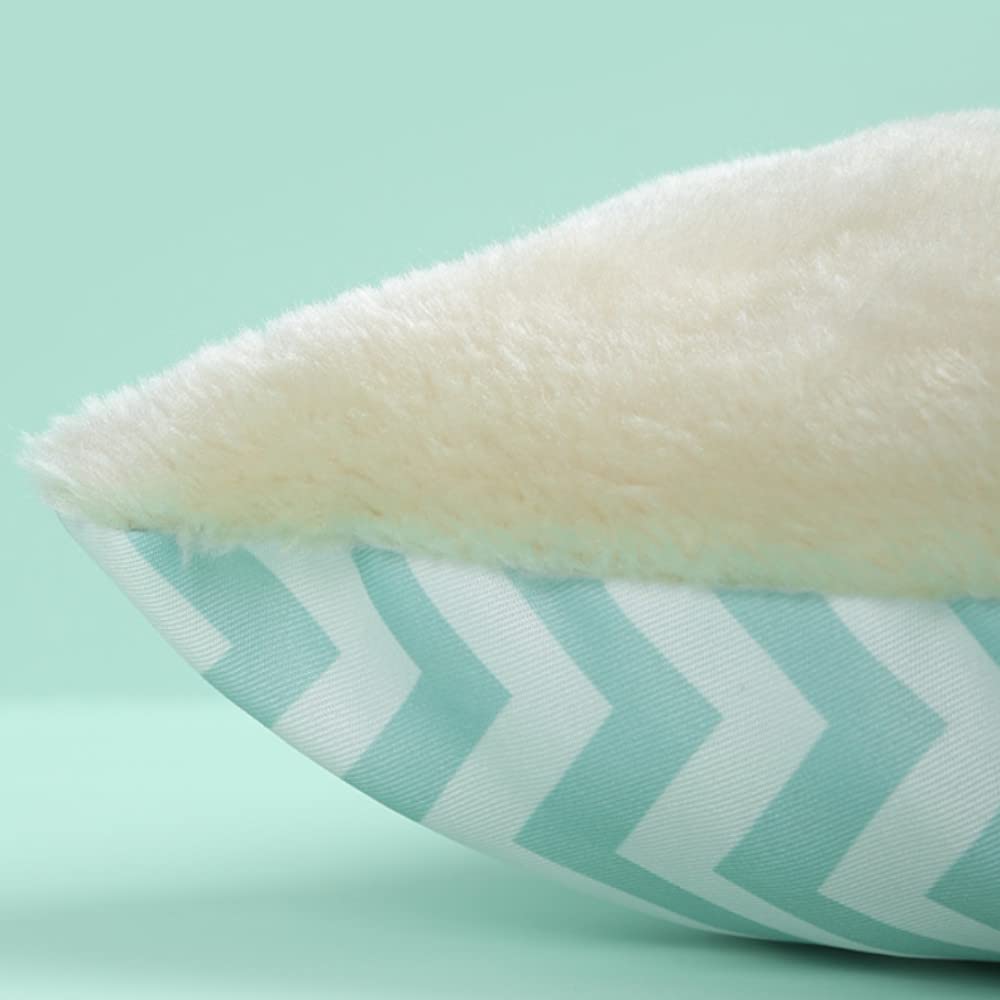 M-PETS Cozy Tent-Style Tasmania Blue and White Anti-Slip Pet House for Furry Friends