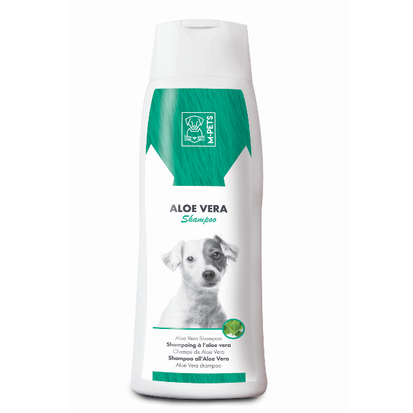 M-PETS Moisturizing Aloe Vera Shampoo for Sensitive Skin - 250 ml