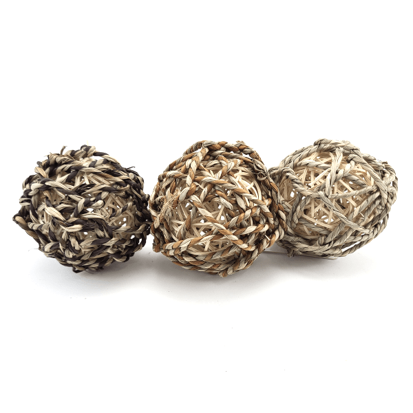 Moss Hollow Trio of Natural Chew Balls for Pets' Dental Health