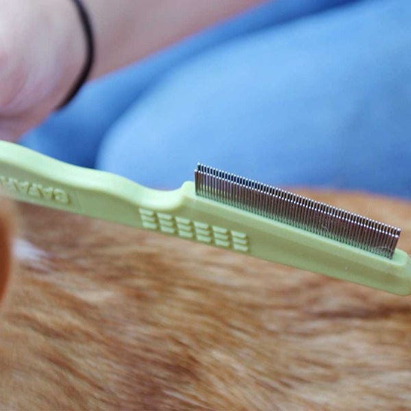 Safari Double - Row Dog Flea Comb: Ideal for Flea Detection and Grooming