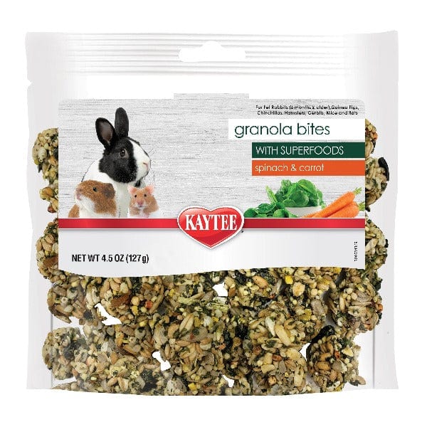 Kaytee Superfood Granola Bites with Spinach and Carrot for Pets