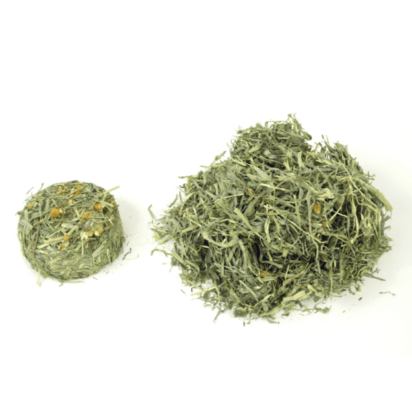Oxbow Western Timothy Harvest Stacks Infused with Calming Chamomile